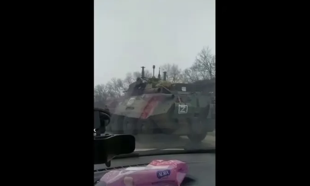 Μυστήριο με τα ρωσικά τεθωρακισμένα! Τι σημαίνει το γράμμα "Ζ" που εντοπίστηκε πάνω τους (Βίντεο)